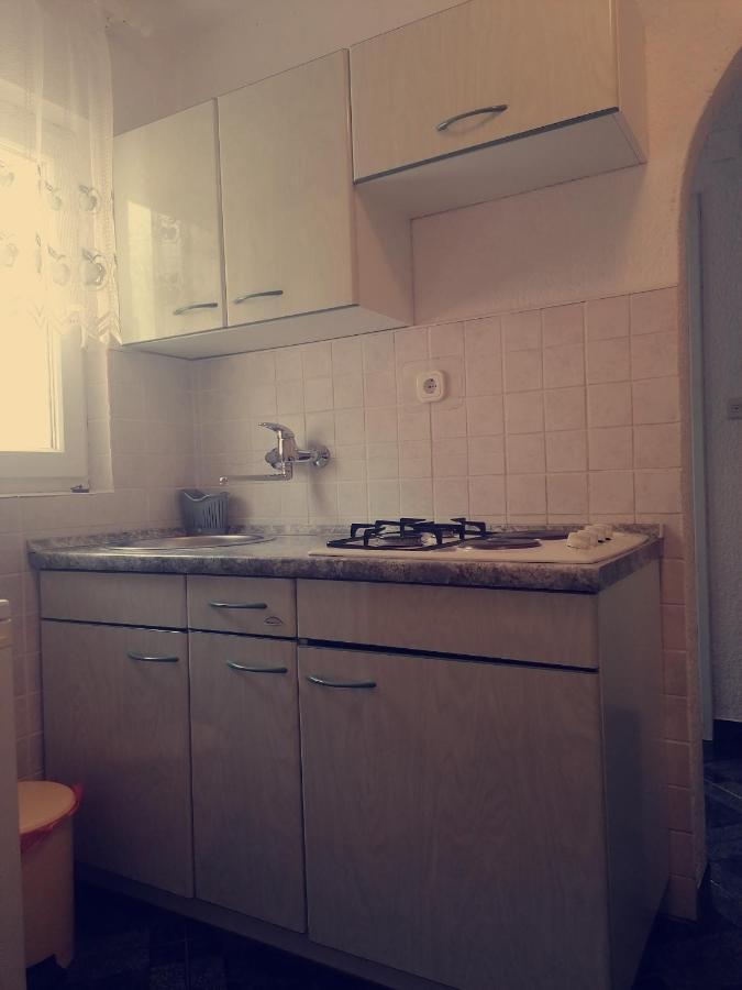 Apartment Ampulica 2 Senj  Eksteriør billede